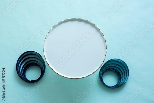 孤立した, ランス, メタル, 白, もの, こし器, つり輪, グラス, カメラ, 備品, こし器, 写真, マクロ, 円形, アップ, 青, 黒, 写真, キー, 円, 拡大