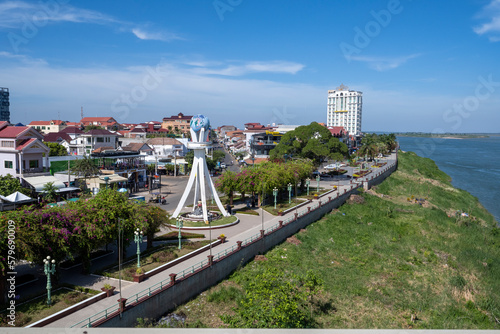 Fotografi Vue de  Kampong Cham depuis le Pont Kizuna ,Cambodge