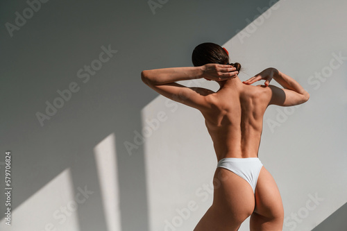Bild auf Leinwand Without bra