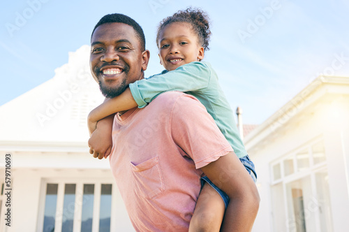 Schilderij op canvas Portrait, piggy back and black father with girl, happiness and quality time outdoor, fun and playful