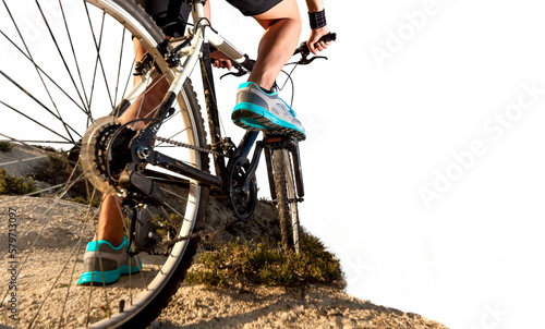 BTT. Deporte y vida saludable. Deportes extremos. Bicicleta de montaña y hombre. Estilo de vida deporte extremo al aire libre. photo