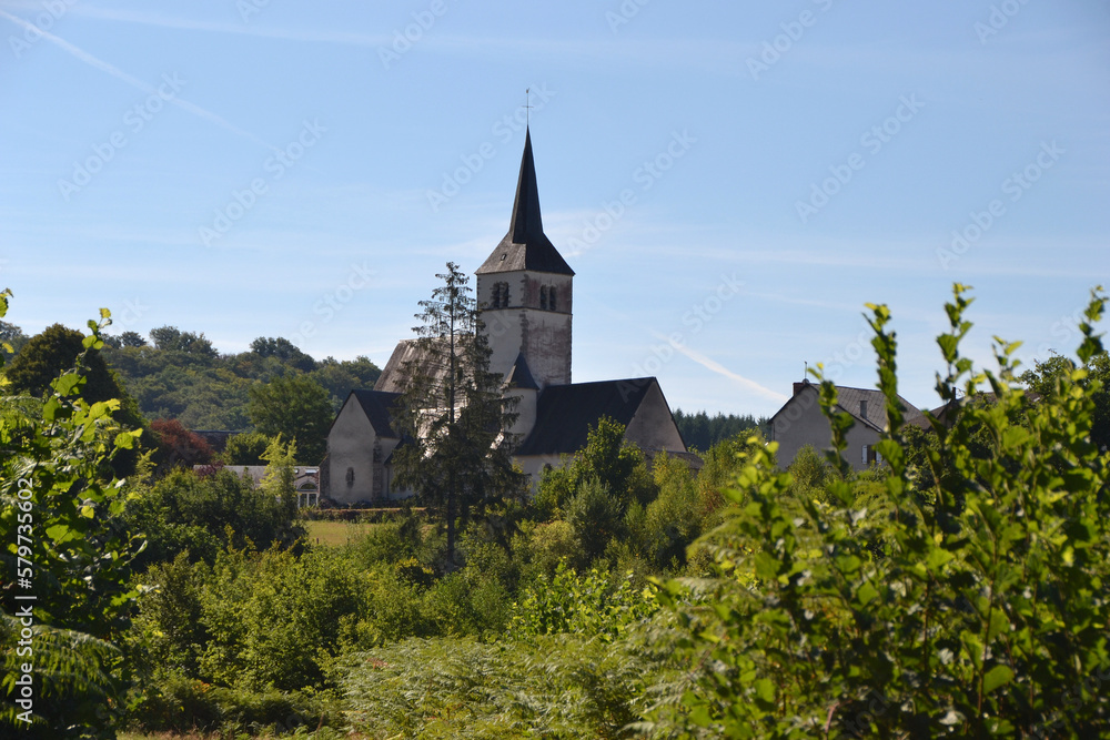 Église Saint-Euphrône à Corancy dans le Morvan, église de bourgogne
