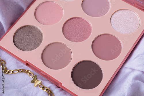 eyeshadow palette