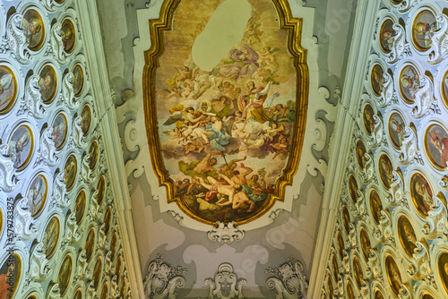 Naples, art, architecture and traditions