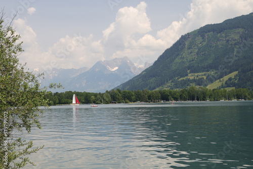 Zellersee lake in Zell am See, Austria  © nastyakamysheva