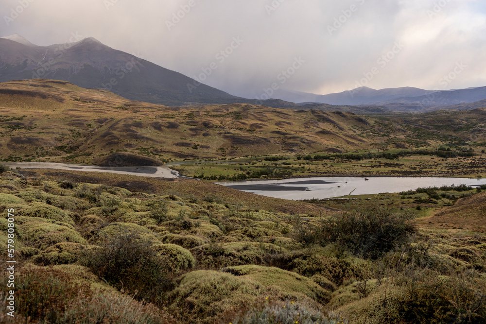 Φωτογραφία Misty morning in Torres del Paine National Park, Chile, South America