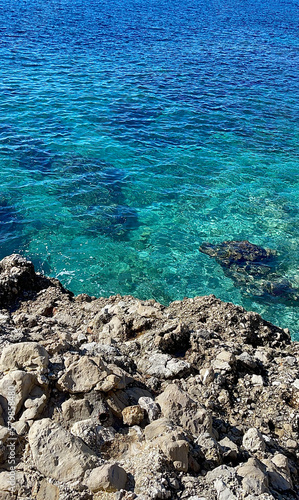 Fototapeta Naklejka Na Ścianę i Meble -  Blue sea and rocks in the French Riviera