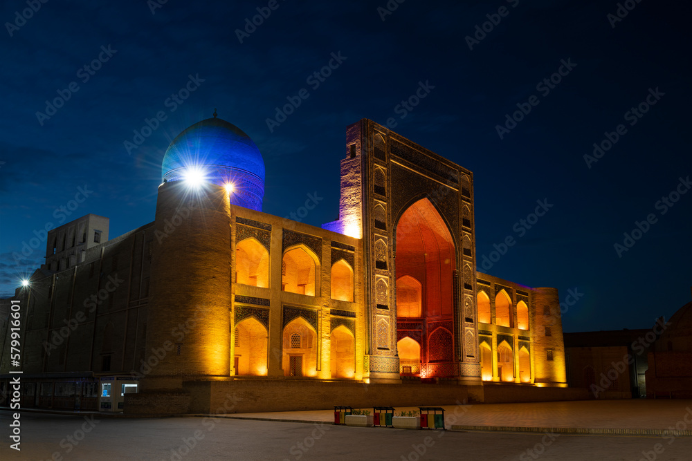A view of the medieval Mir-Arab madrasah in a night light on a September night. Bukhara, Uzbekistan