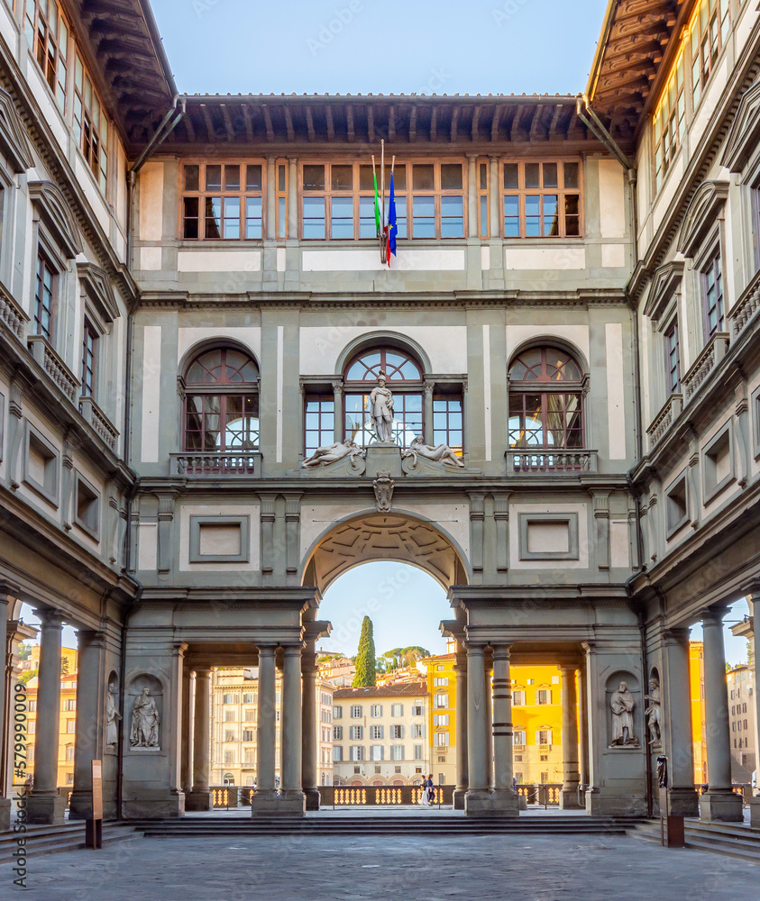 Famous Uffizi gallery in Florence, Italy - obrazy, fototapety, plakaty 
