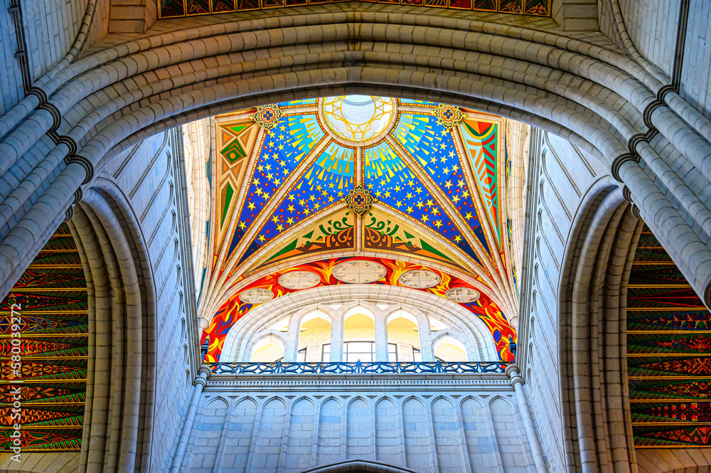 Fototapeta premium Almudena Cathedral architectural features, Madrid, Spain
