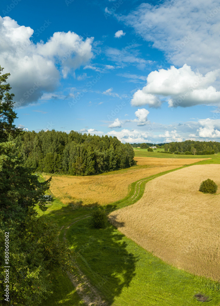 The landscape of power in the Latvian countryside in Latgale