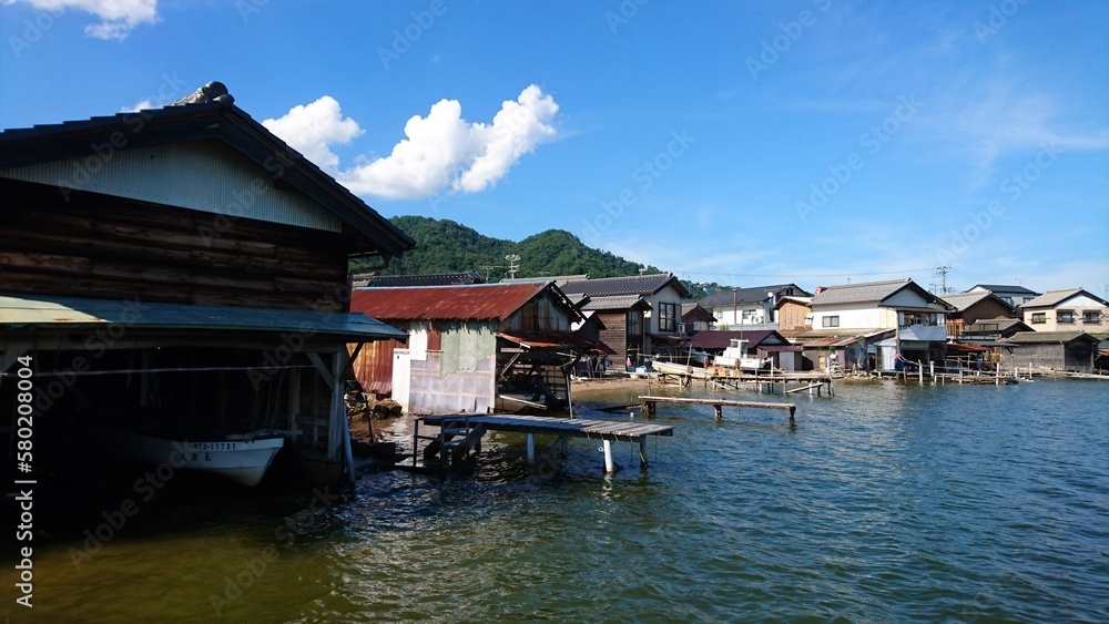 日本の漁村の日常風景