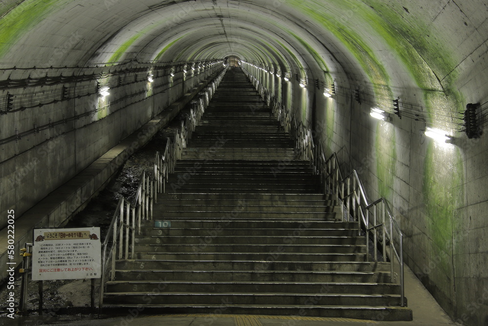 土合駅の階段