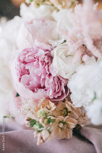 Fototapeta Naklejka Na Ścianę i Meble -  Beautiful wedding flowers. Wedding floristics. Wedding bouquet.