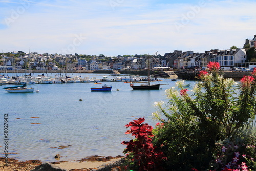 Le port de Camaret-sur-Mer sur la presqu'île de Crozon en Bretagne