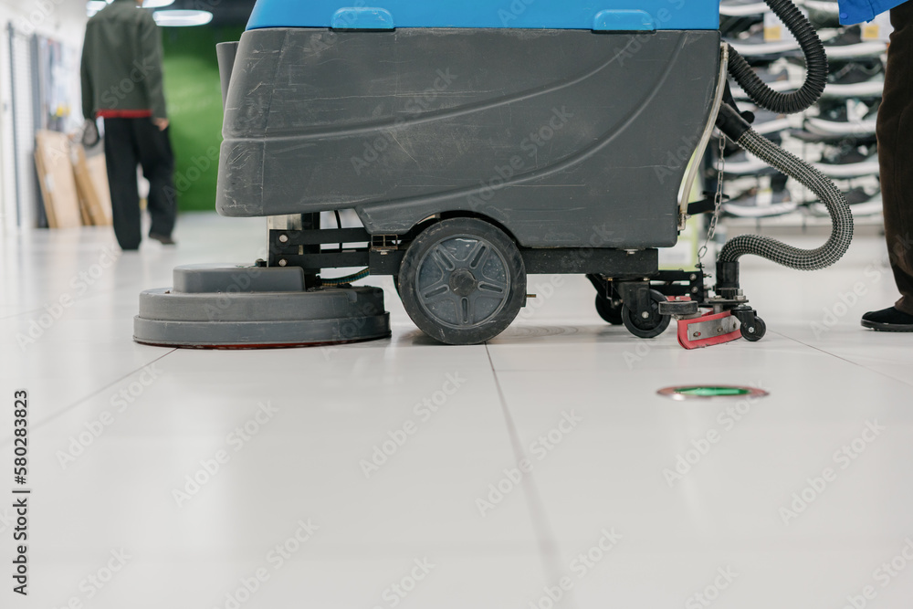 cleaning floor with machine cleaning floor with machine
