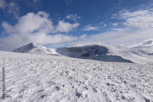 snowdonia, carneddau winter wales © MountainGlory