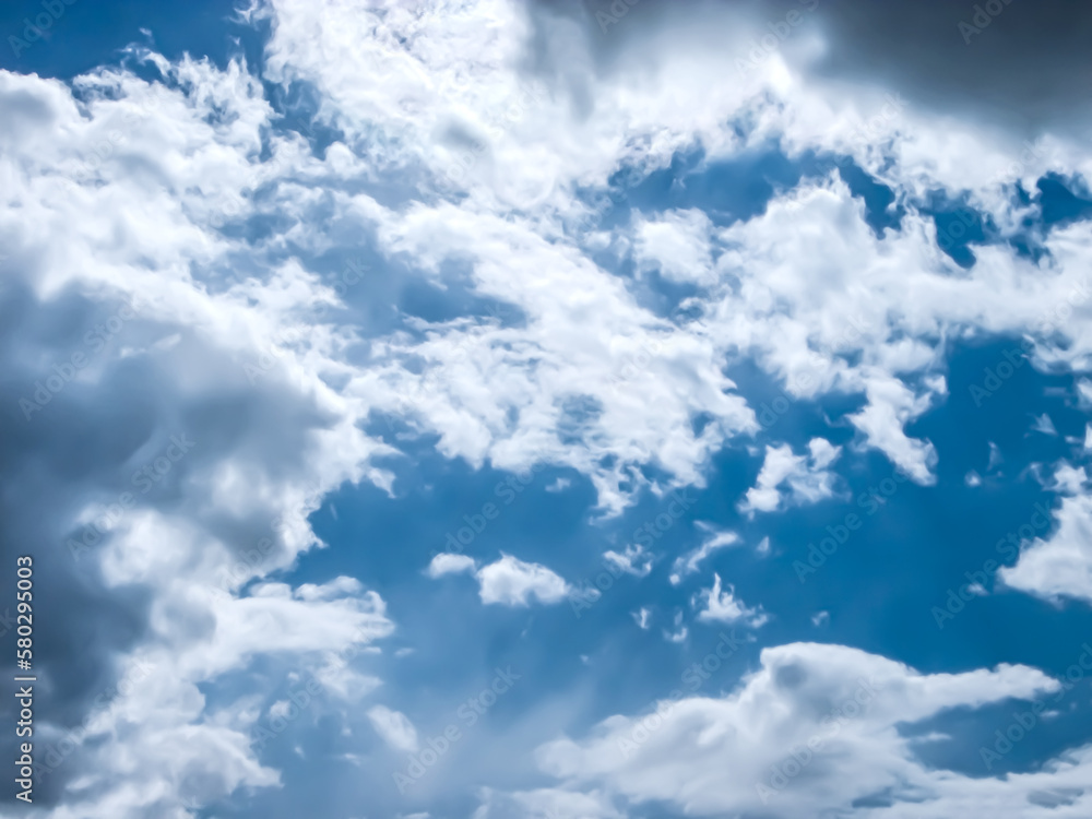 Fototapeta premium White clouds in the blue sky.