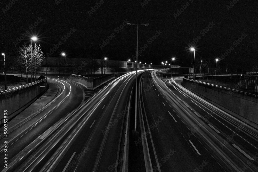 traffic in the night, long exposure