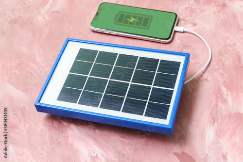 Portable solar panel chargi...