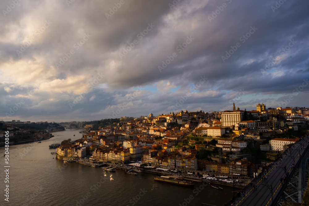 Splendid Sunset Symphony: Breathtaking Panorama of Porto's Beautiful Cityscape