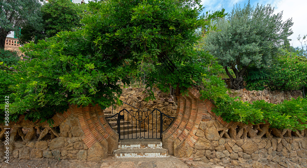 Park Güell, Parkanlage von Antoni Gaudi, Barcelona, Katalonien, Spanien Park Güell, Parkanlage von Antoni Gaudi, Barcelona, Katalonien, Spanien