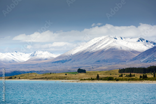 Majestic mountain landscape and Pukaki lake, New Zealand