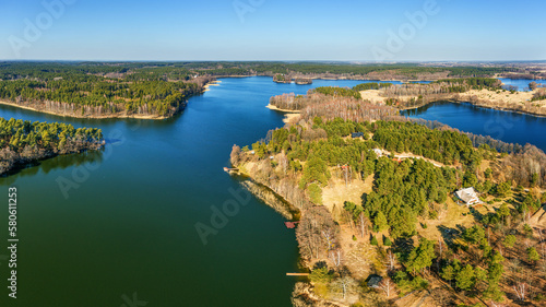 Fototapeta Naklejka Na Ścianę i Meble -  Widok z lotu ptaka na jezioro Kalwa.