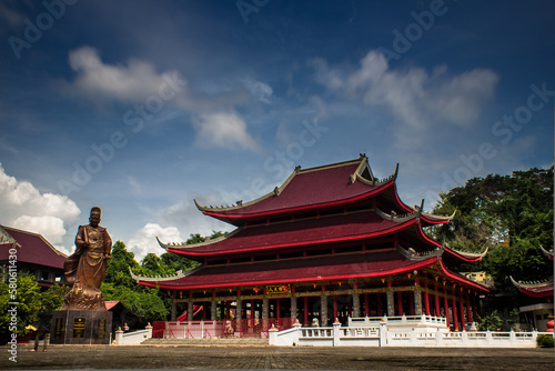 This is Sam Poo Kong temple  also known as Gedung Batu Temple  is the oldest chineese temple in semarang  central java  Indonesia. Originally established by the Chinese Muslim explorer Zheng He
