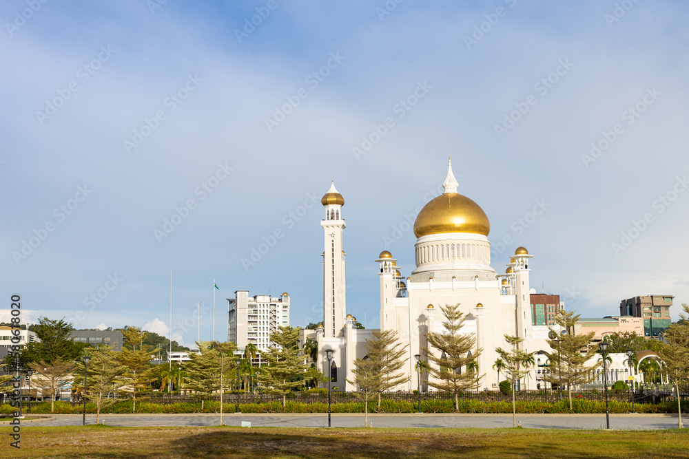 9 3 2023 time lapse of iconic building in Bandar Seri Begawan Brunei,Sultan Omar Ali Saifuddin Mosque during sunset.