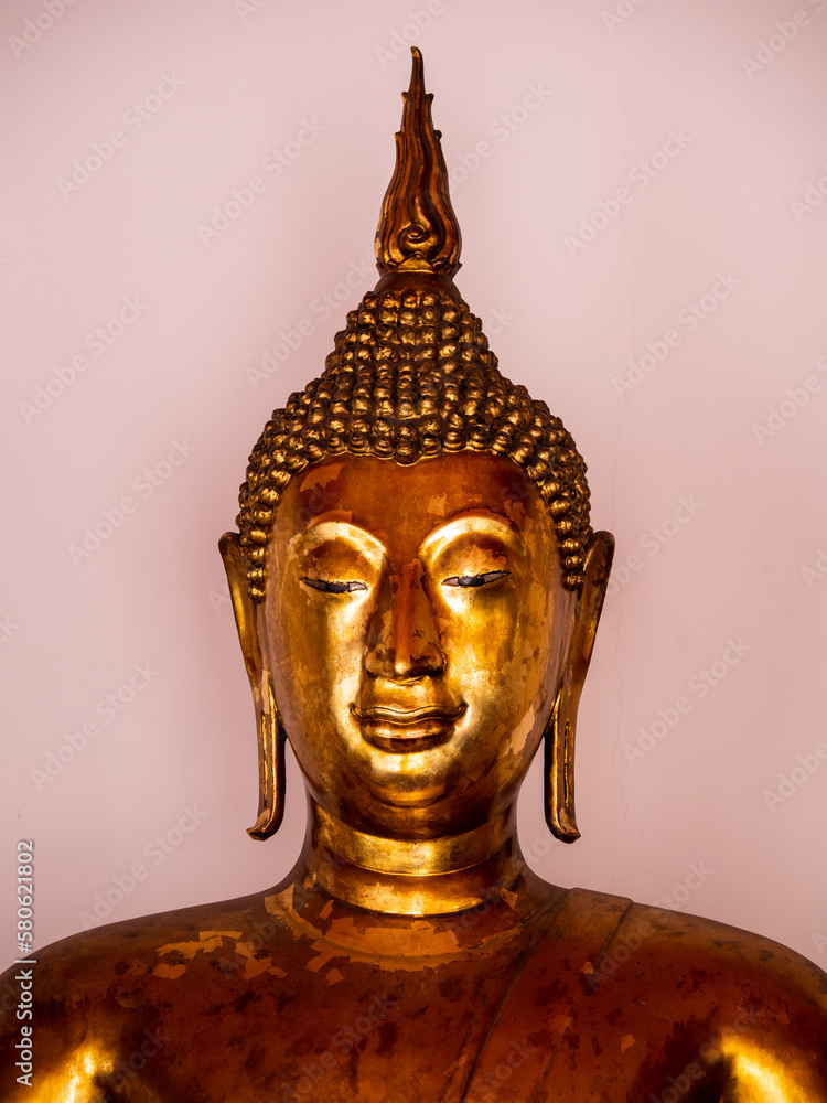 Buddha images are worshiped in Buddhism. usually made of gold Buddha images are worshiped in Buddhism. usually made of gold