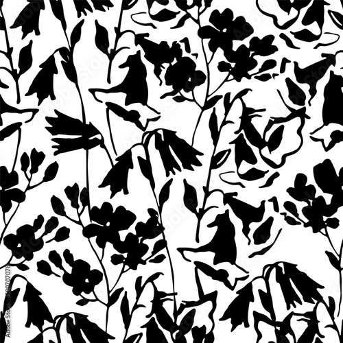 Beautiful floral seamless pattern. Cute natural background with small flowers