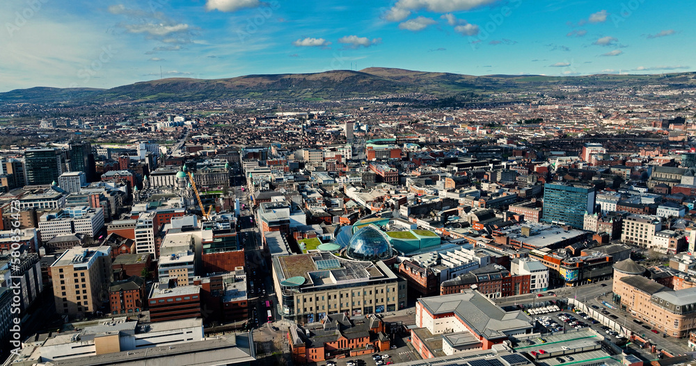 Obraz premium Aerial photo of Belfast City Skyline Cityscape in Northern Ireland