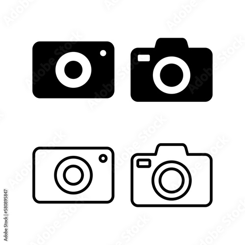 Wallpaper Mural Camera icon vector illustration. photo camera sign and symbol. photography icon. Torontodigital.ca