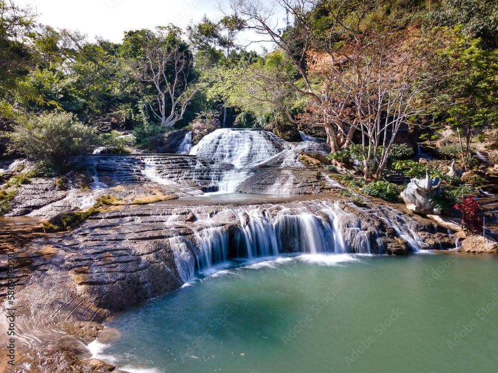 Obraz premium Thuong hamlet, Thach Thanh commune, Thanh Hoa province, Vietnam - see stunning photos of May waterfall, this waterfall has nine floors and is very popular with tourists everywhere