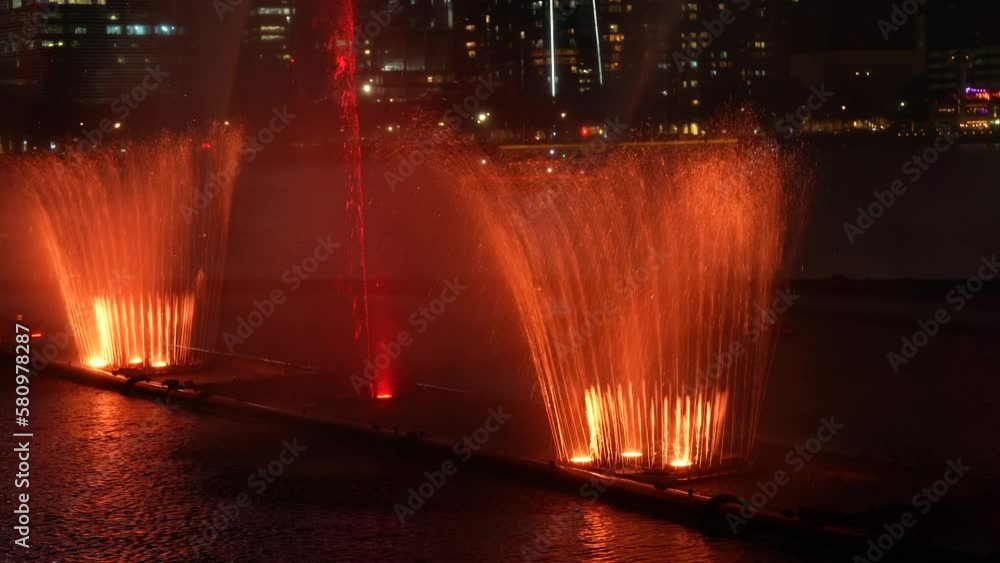 Amazing water fountains and light show as a landmark of Singapore ...