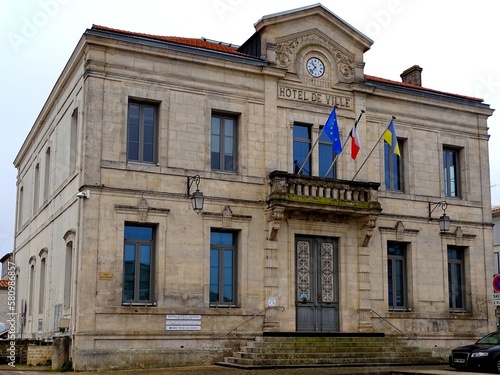 New Aquitaine, department of Charente Maritime, town hall of the town of Saujon