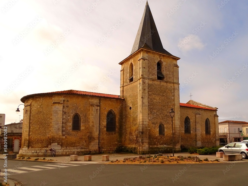 New Aquitaine, Charente Maritime department, church in the town of Saujon