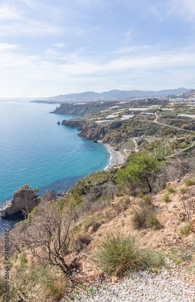 Blick vom Turm am Mirador del Cerro Gordo, Andalusien, Spanien
Blick vom Turm am Mirador del Cerro Gordo, Andalusien, Spanien
