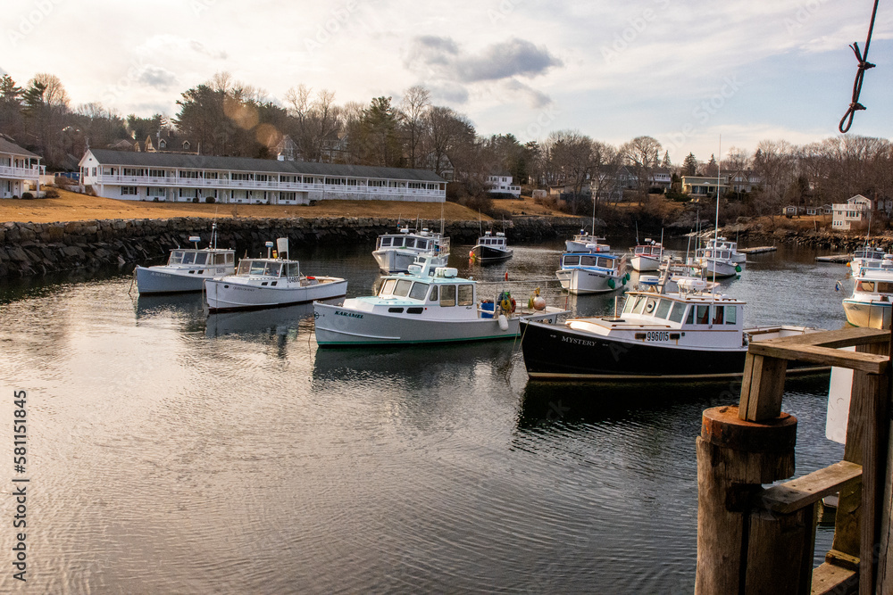 Fototapeta premium boats in the harbor