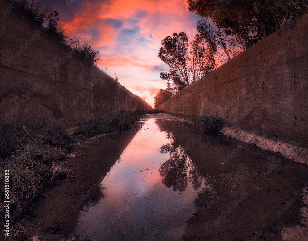 Fototapeta premium sunset over the bridge