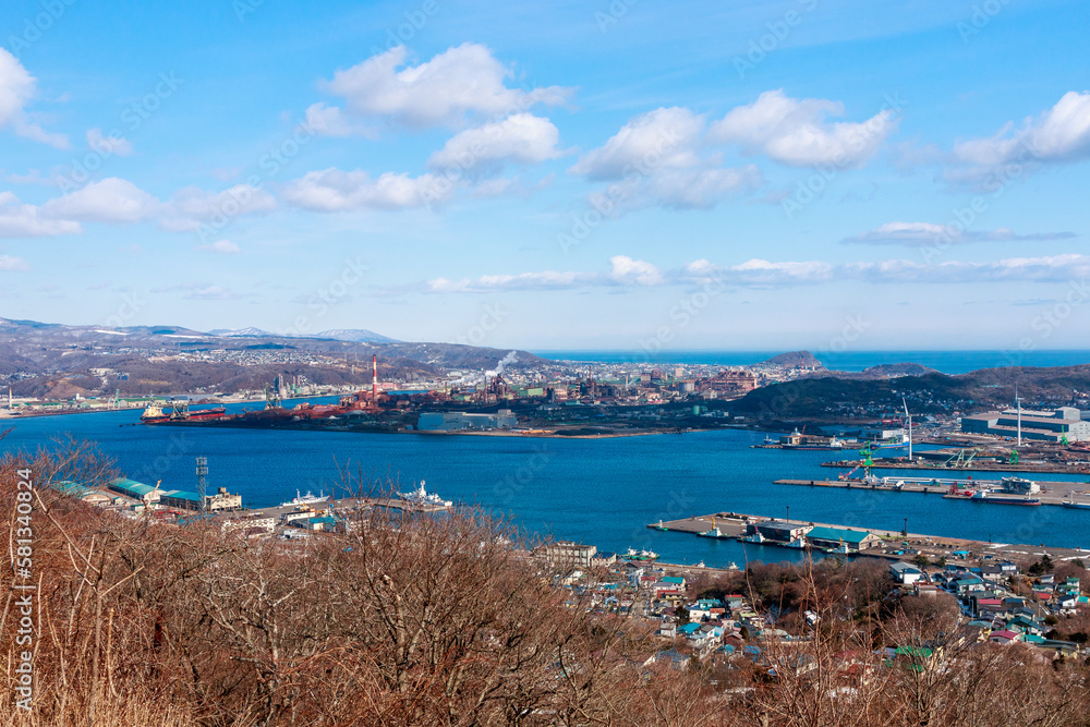 北海道室蘭市、測量山展望台からの眺め【3月】