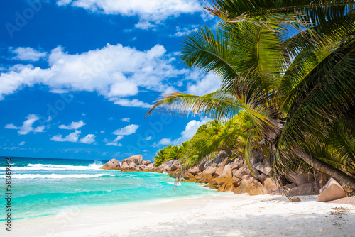Fototapeta Naklejka Na Ścianę i Meble -  Anse Cocos - one of the most beautiful beach of Seychelles. La Digue Island, Seychelles