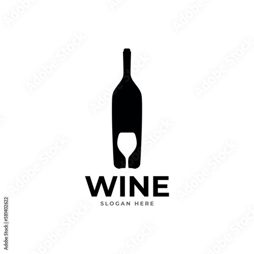 Wine line icon. Wine Grape outline logo vector. emblem design