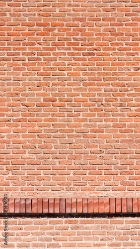 Fachada de ladrillo  antiguo