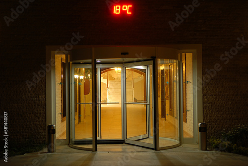 Canvas Print revolving door