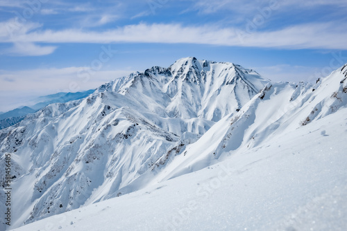 冬山登山の風景 © Casey