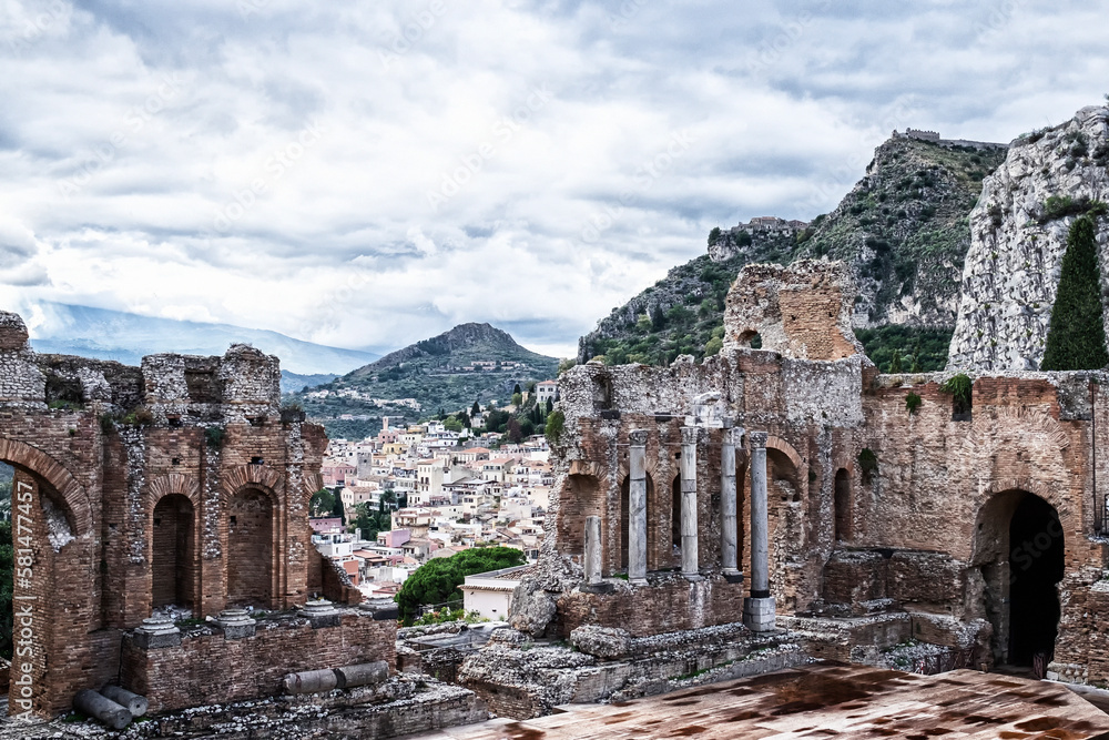 Fototapeta premium Remains of a Greek theater in Taormina - Sicily