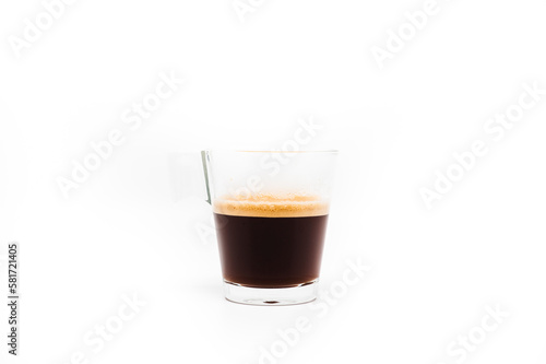 imagen detalle de una taza de café y la espuma del café de cápsulas