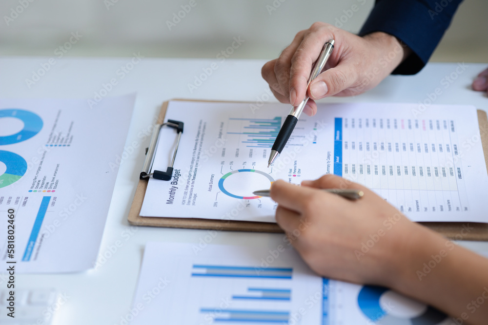 Groups of people joining in discussions, business meetings, startup company sales team meetings, brainstorming and summary of company performance. Business strategy management concept.